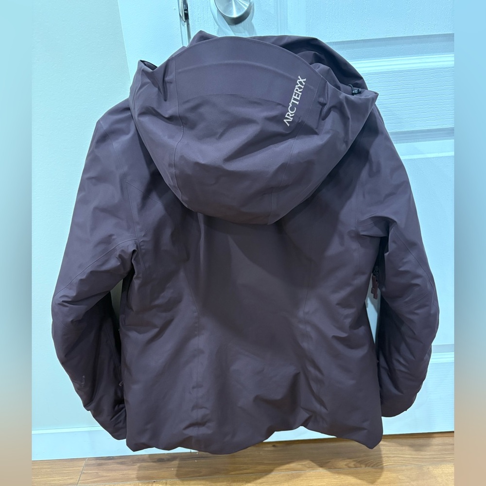 Winter Jacket Arc’teryx Andessa - Picture 4 of 5
